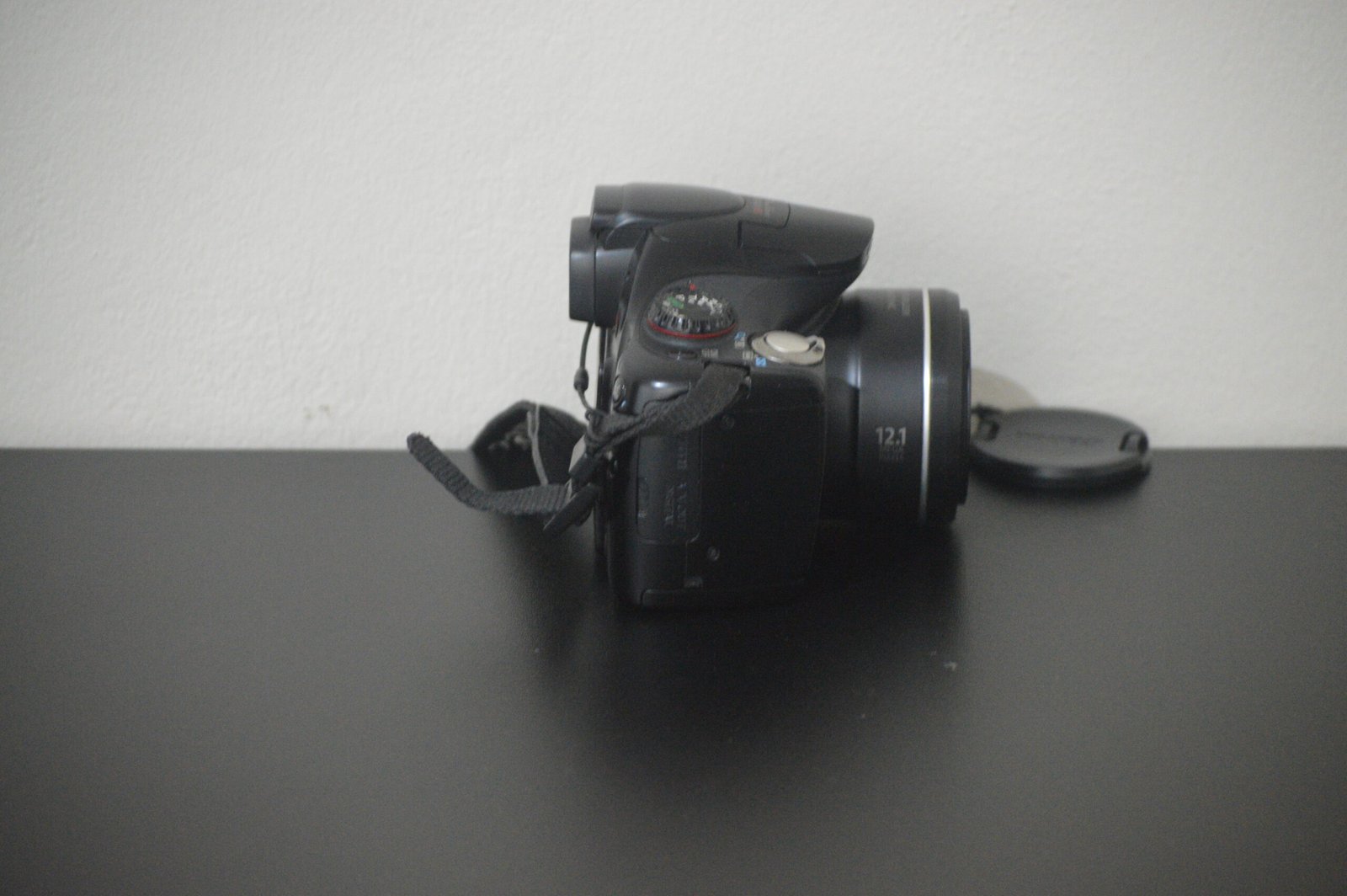 Canon PowerShot SX40 HS – 35x Zoom (Used - Great Condition) 2 Canon PowerShot SX40 HS – 35x Zoom (Used - Great Condition) - Image 2